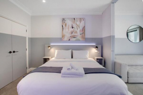 Tranquil Studio Oasis with Patio, Auckland
